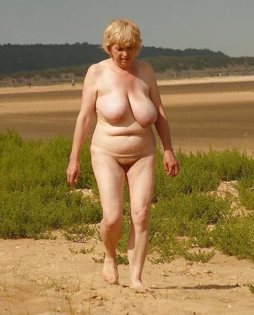 Big Boobed Lovely Nudist Granny