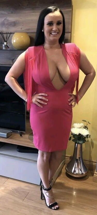 Dangerous Wives and Bimbos
