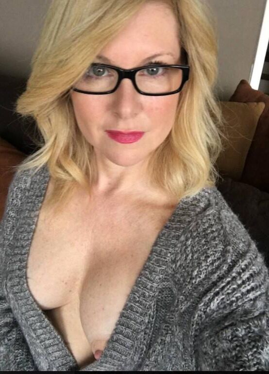 Milf ville