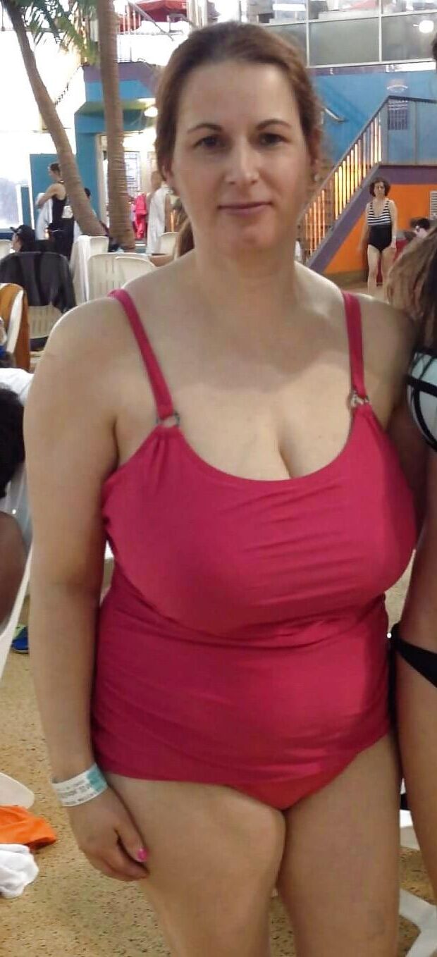 Top Busting Swimsuit Tits Mature Special 