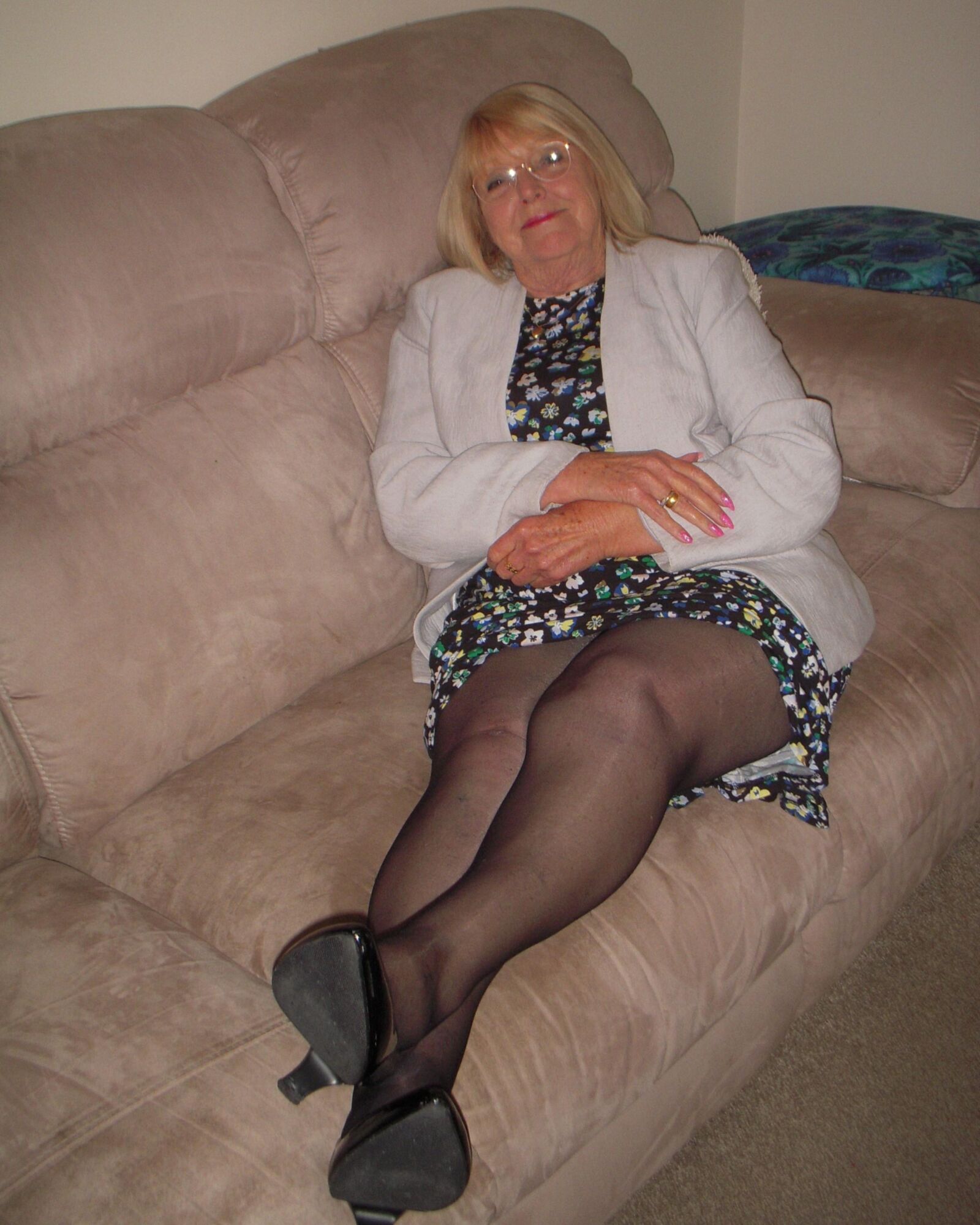 A few NN of Granny slut Linda