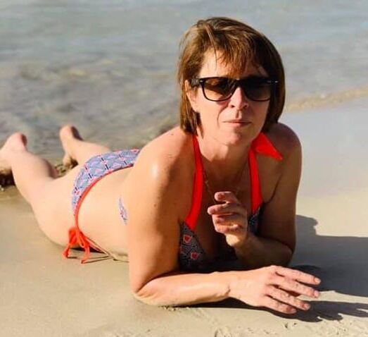 French milf face to fuck Marie tete de videuse de couilles