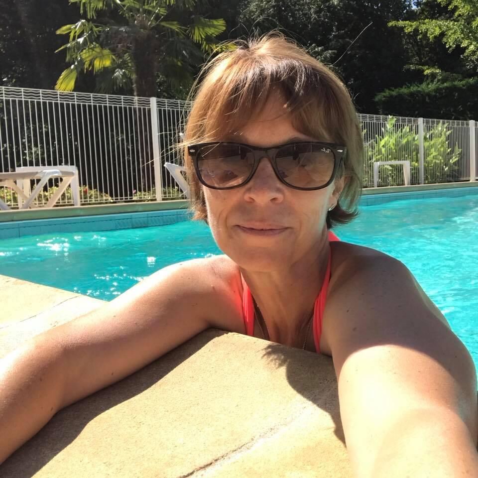 French milf face to fuck Marie tete de videuse de couilles