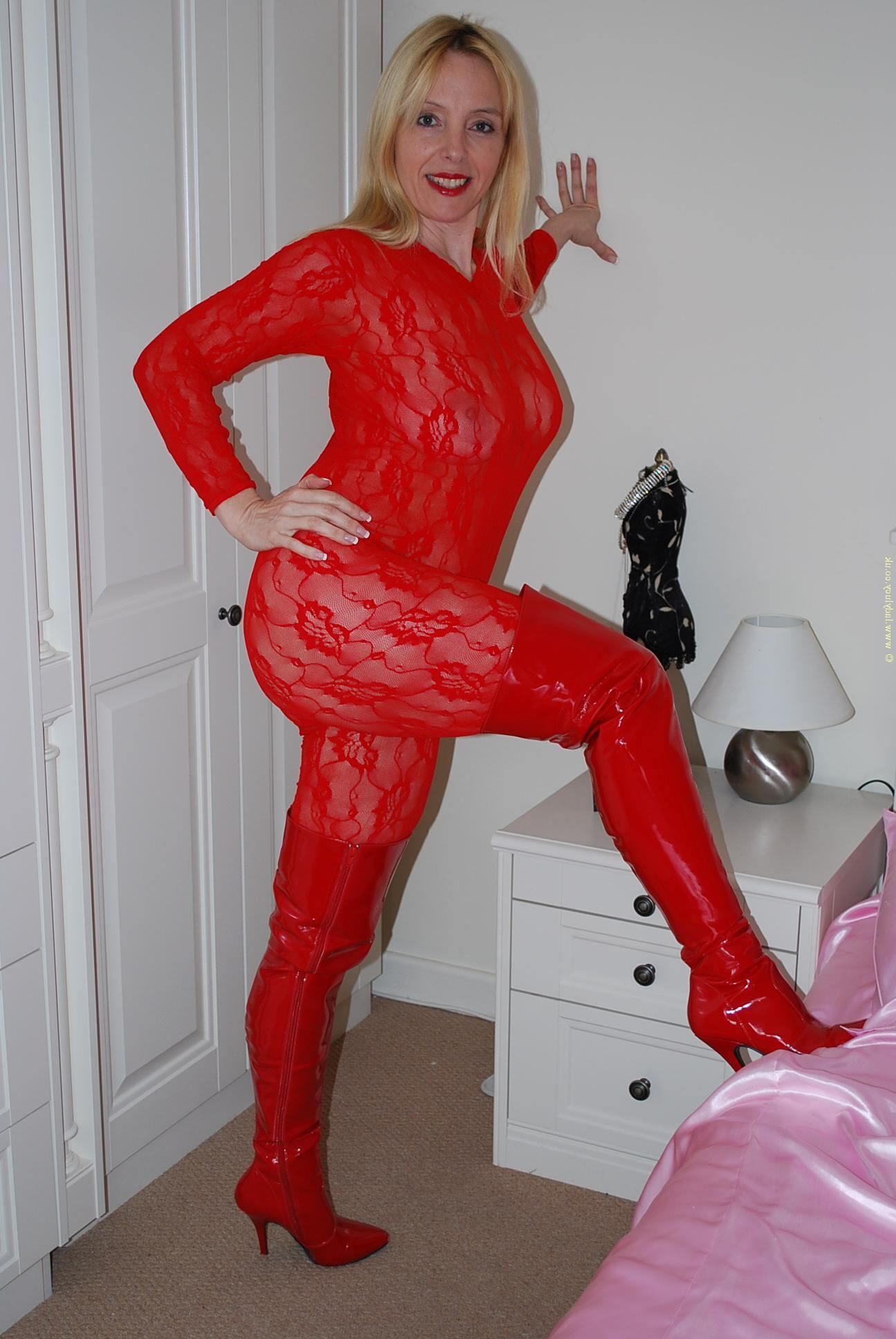 Ladylucy Photoset Red Body Strumpf