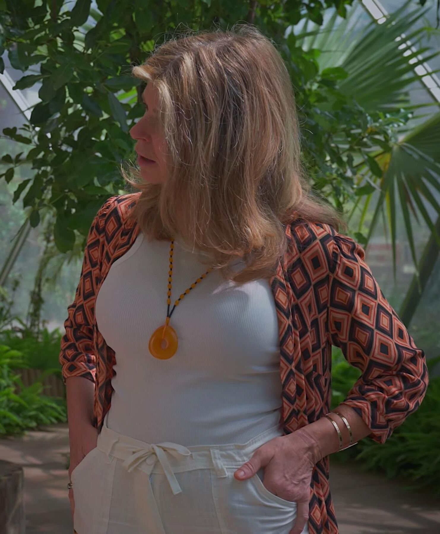 Vollbusige MILF -TV -Schlampe Kate Garaway, Big Tits Hure und Wank Bank