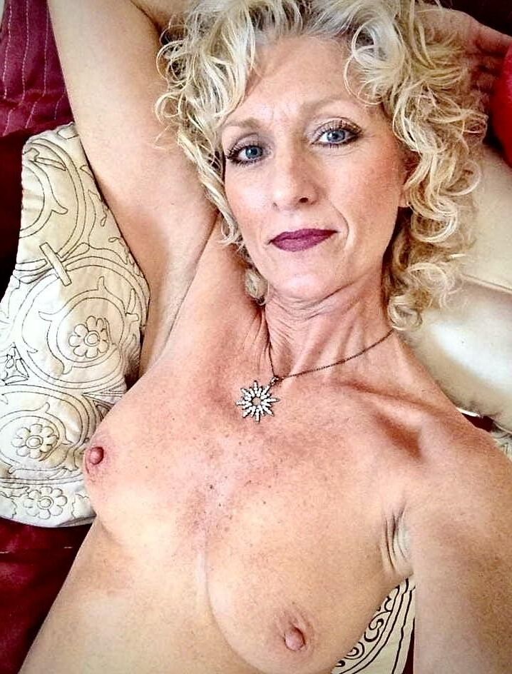 Zufällige Milfs Gallery