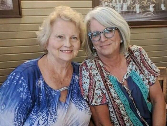 Choose and how Mother Daughter 