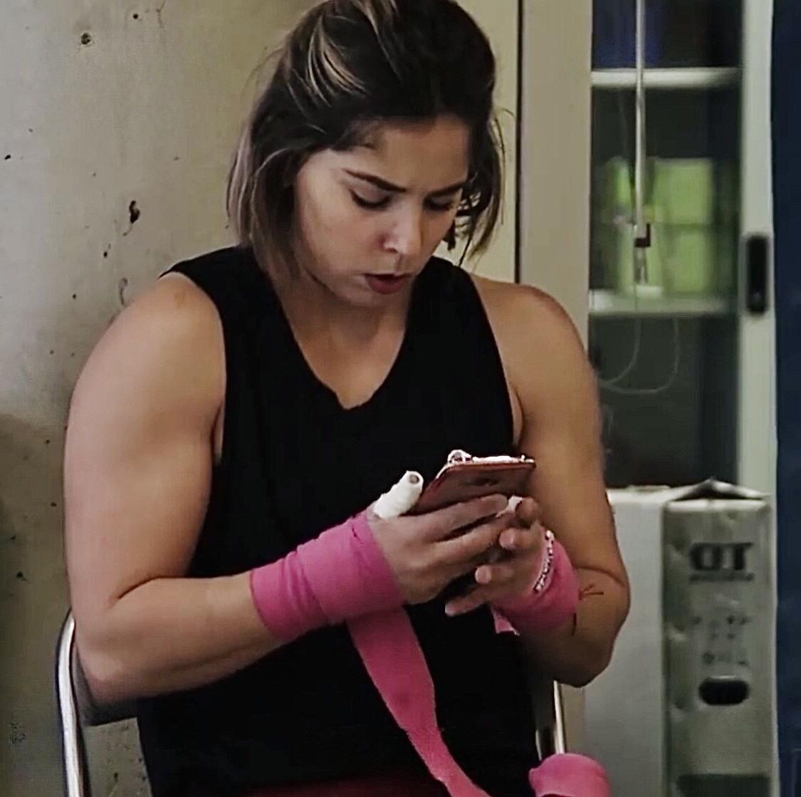 Muscle Girls Thicc and Powerful