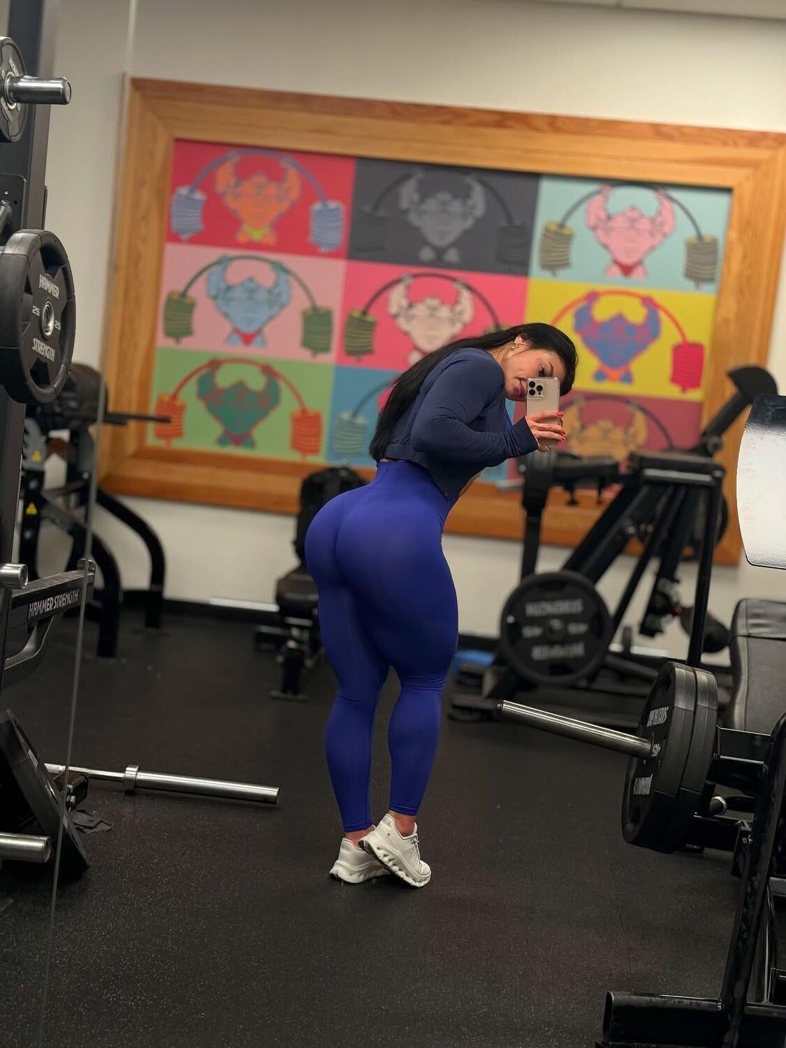 Muscle Girls Thicc and Powerful