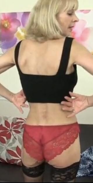 Británico gilf dolly