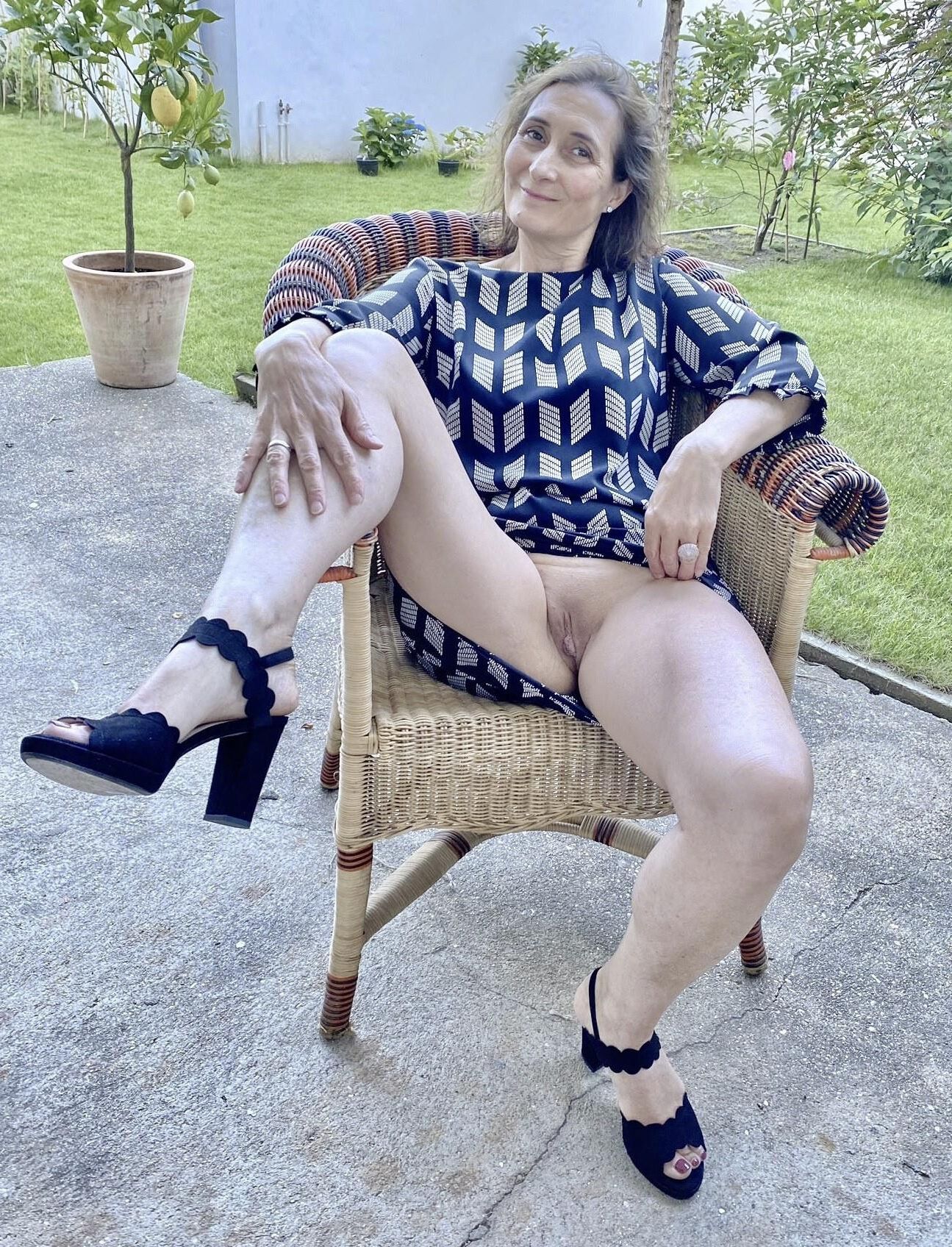 The Neighbor’s Wife 