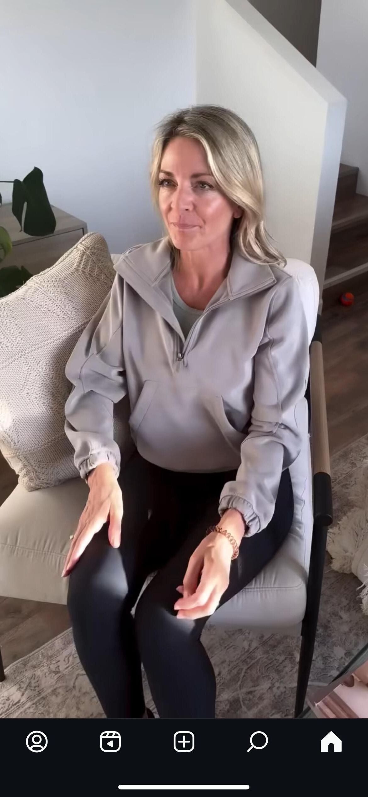 Atemberaubende blonde Gilf