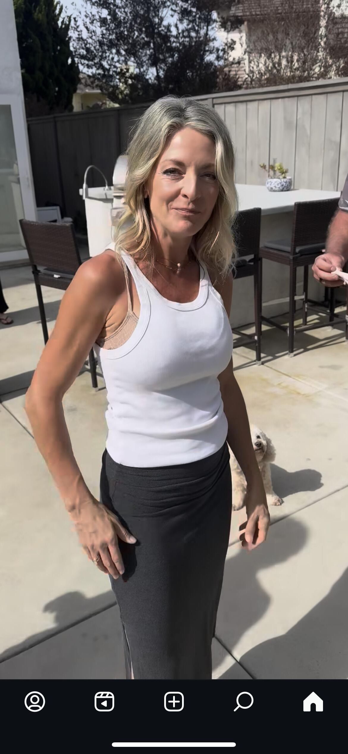 Atemberaubende blonde Gilf