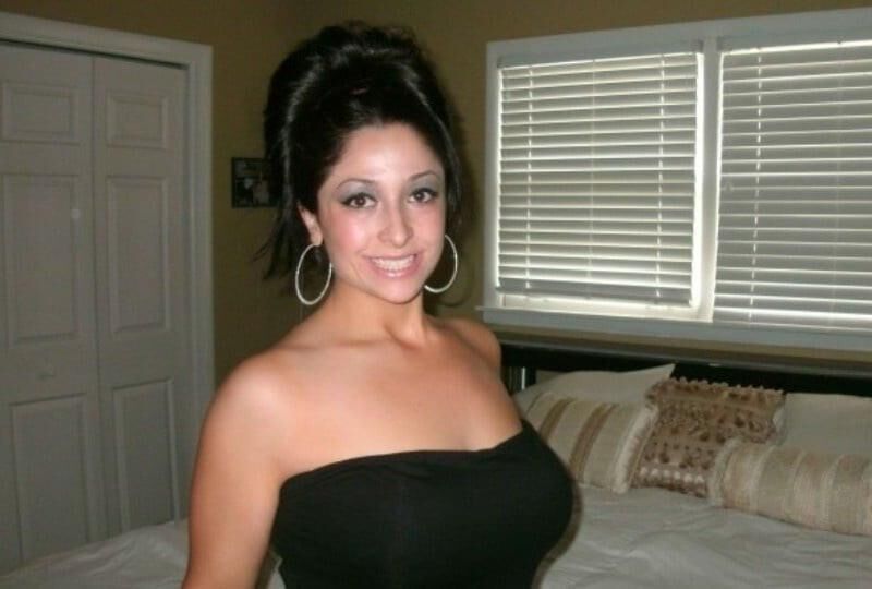 Milfs and mothers 
