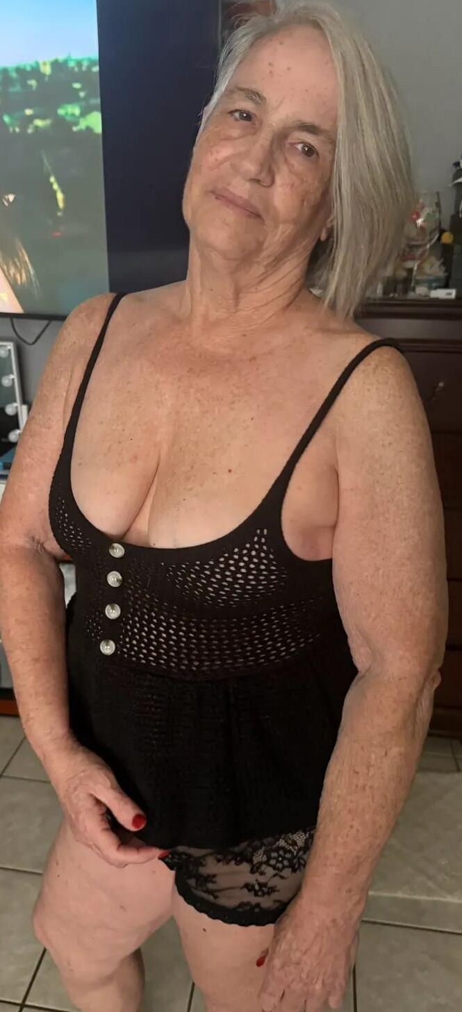 Sexy nnude Matures