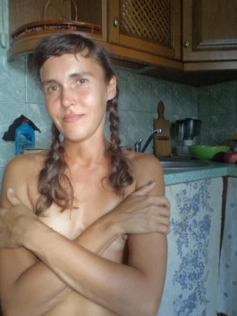 Slim mature Elena from Tchernihov in Ukraine