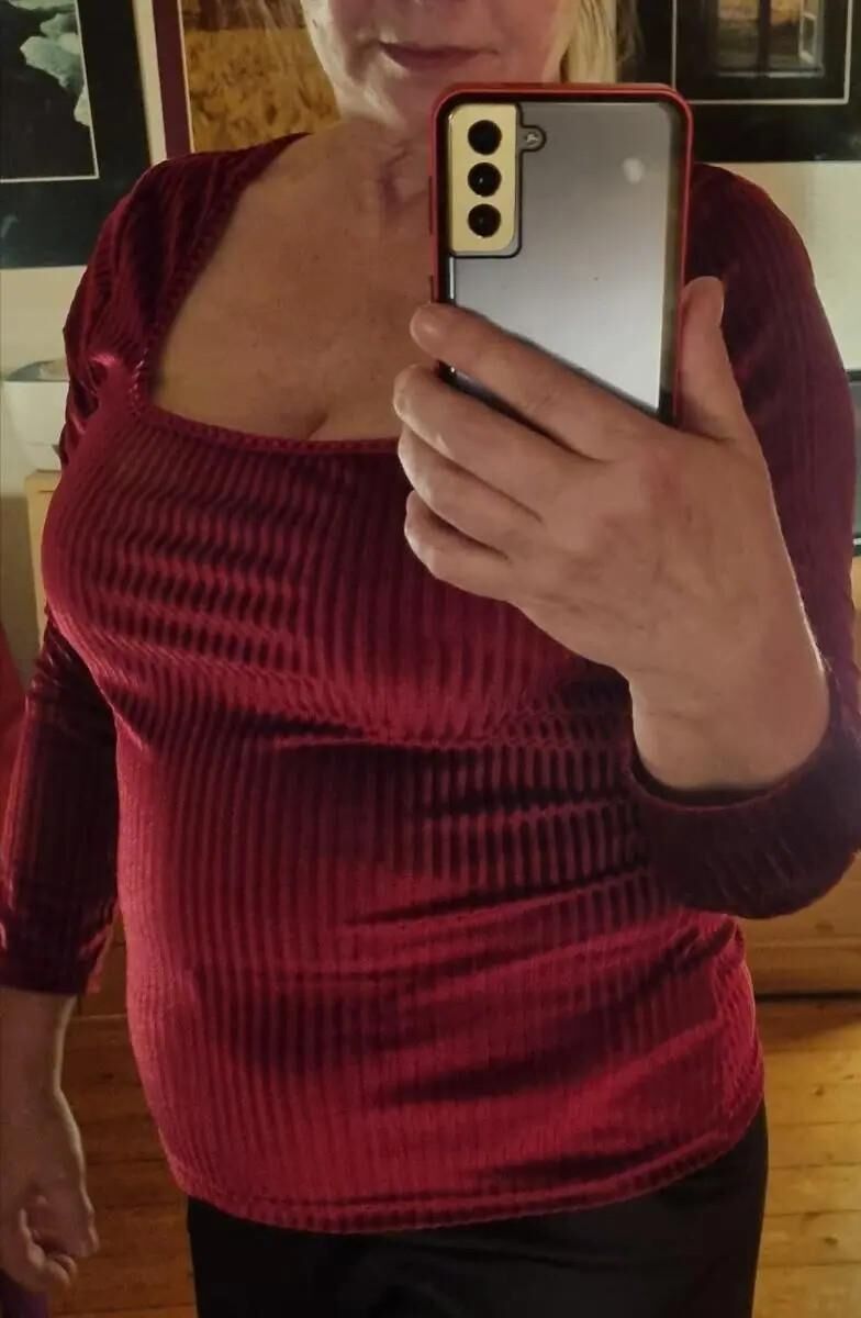 sexy. busty mature gilf slut