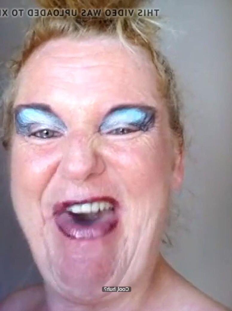 Wer ist das / who is she?