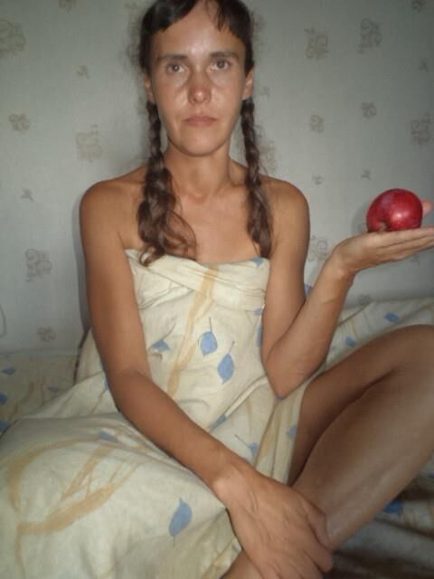 Slim mature Elena from Tchernihov in Ukraine