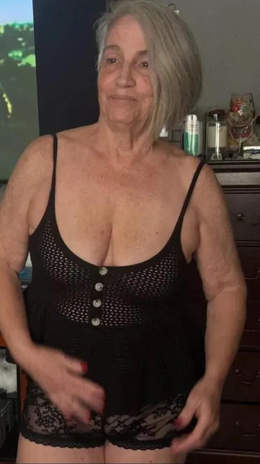 Sexy nnude Matures