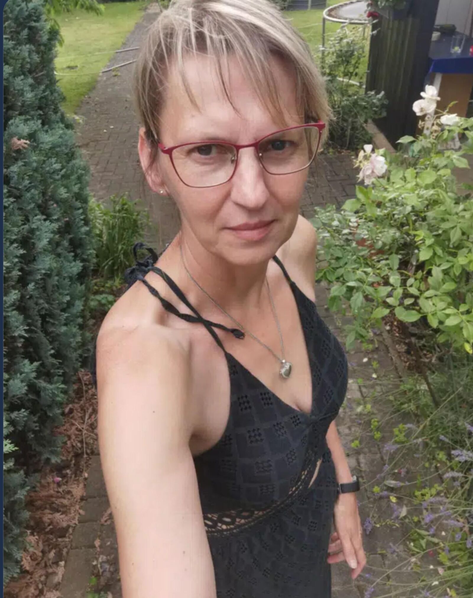 women sent from their husbands to show them off