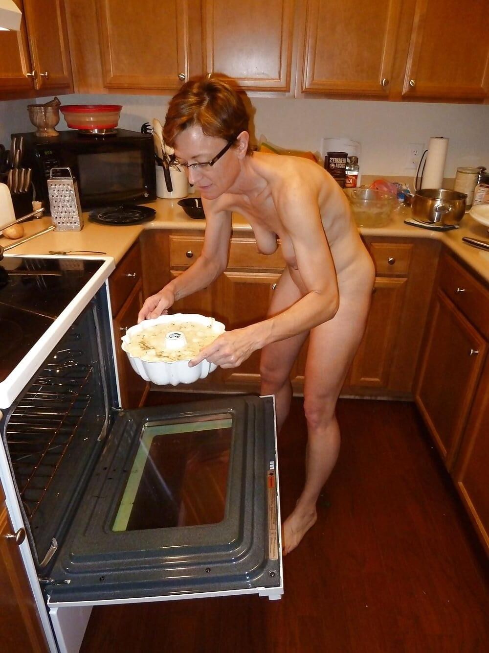 Y a t il un chef en cuisine?... 