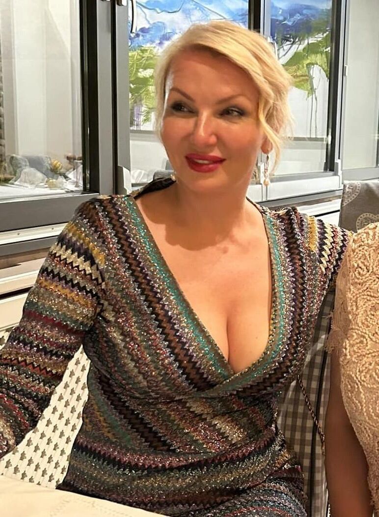 slutty milf and hotwife Ira 