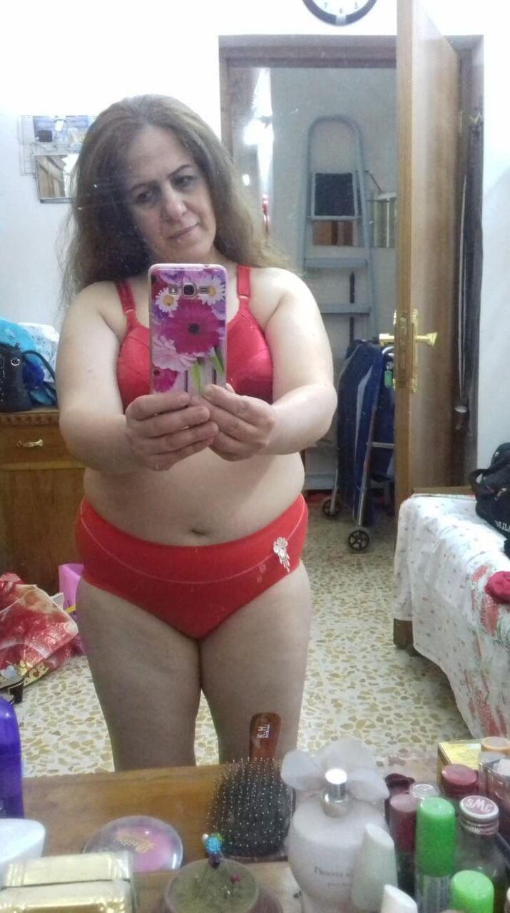 horny arabian mature