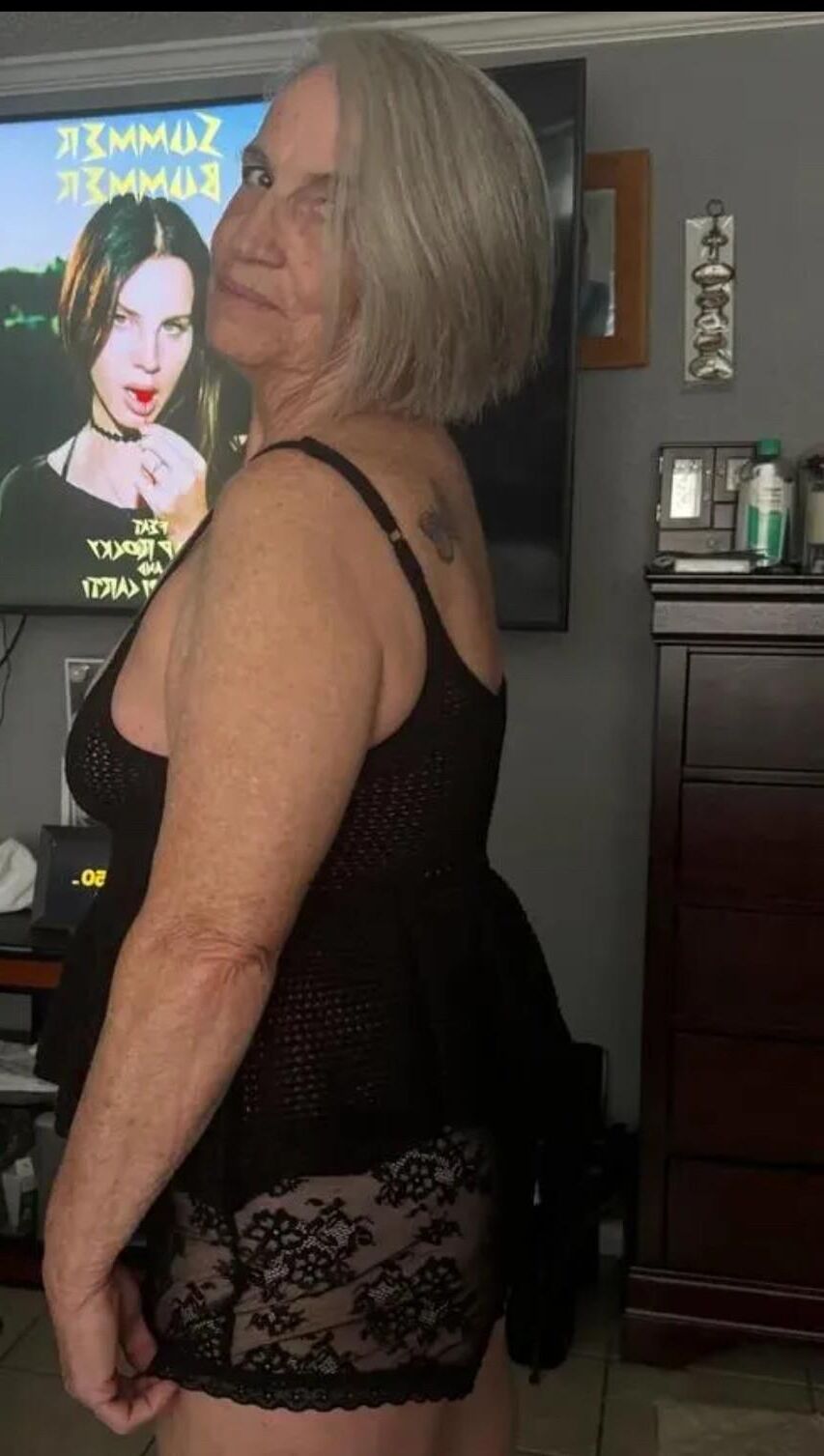 Sexy nnude Matures