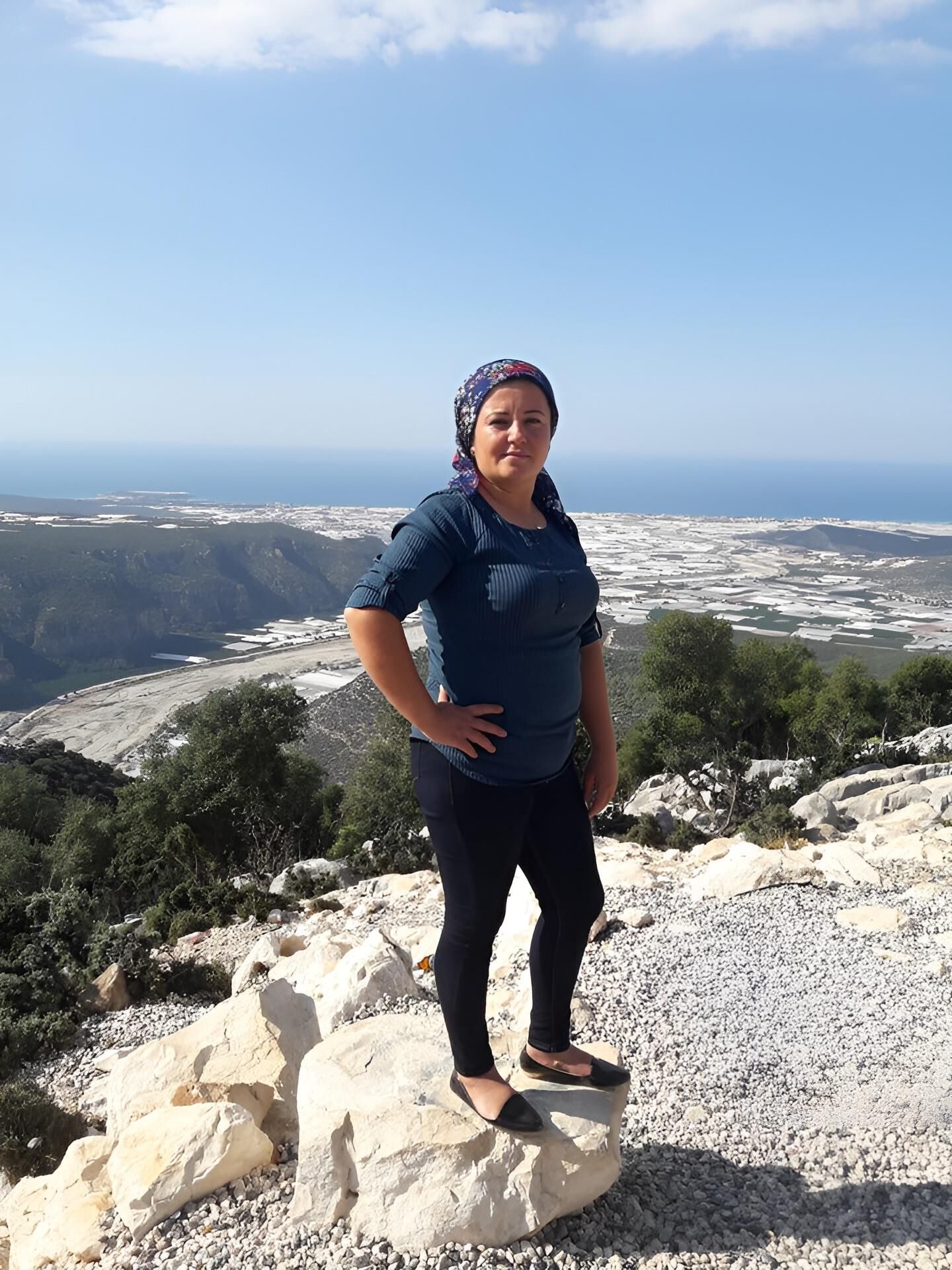 TURKISH MATURE LADY PICTURE 