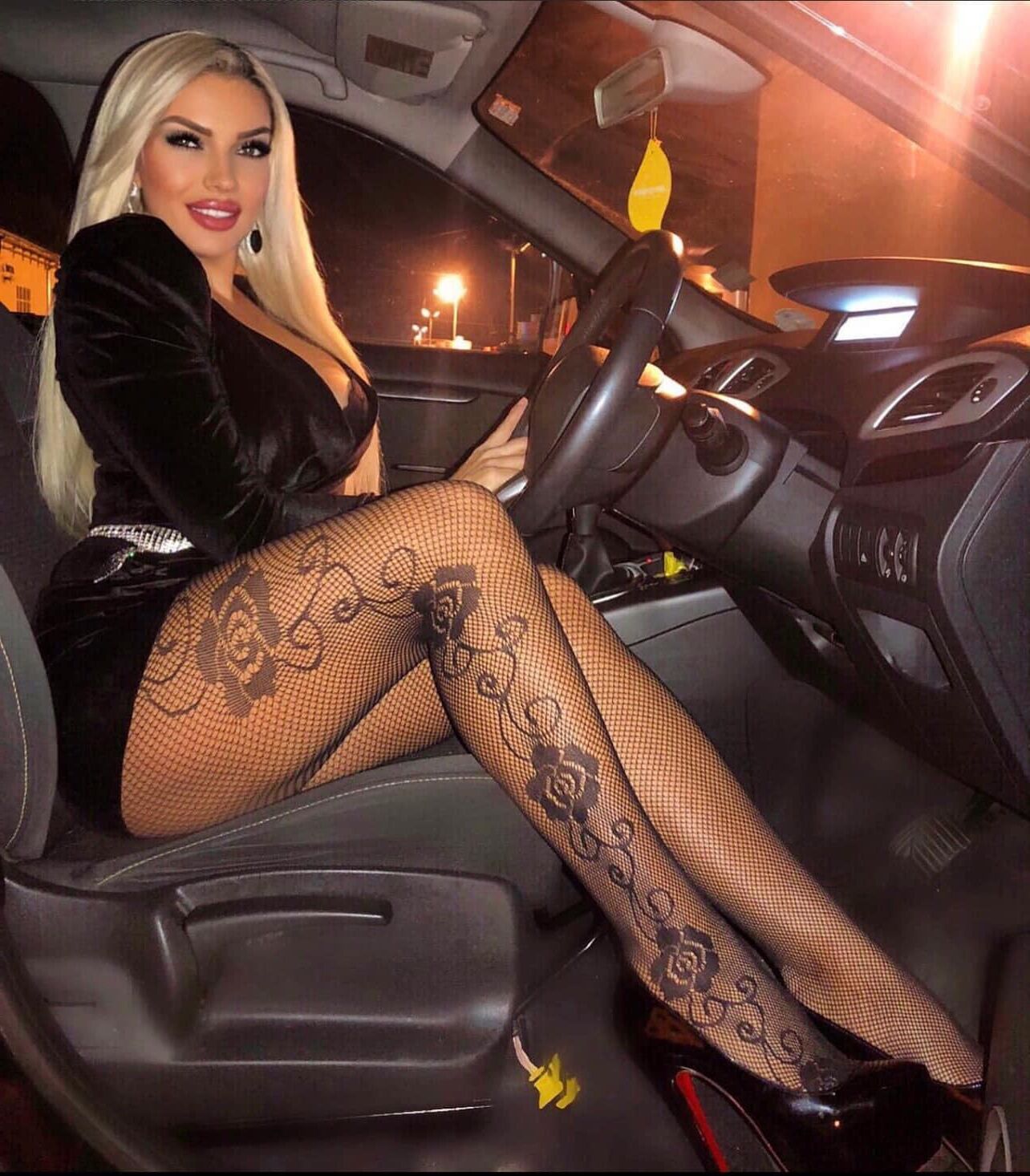 slutty milfs and escort whores 