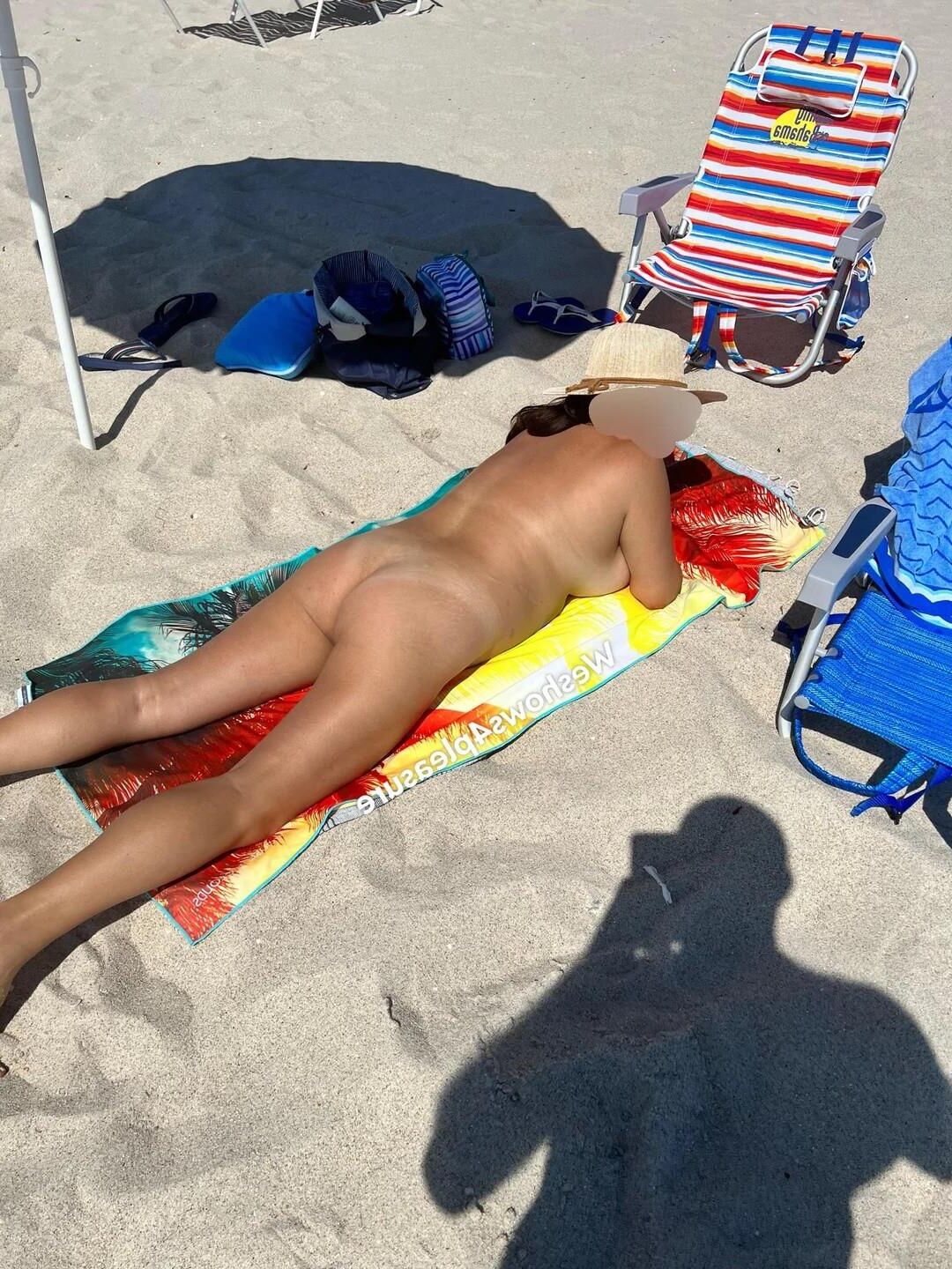 Weshowspleasure great wife tits