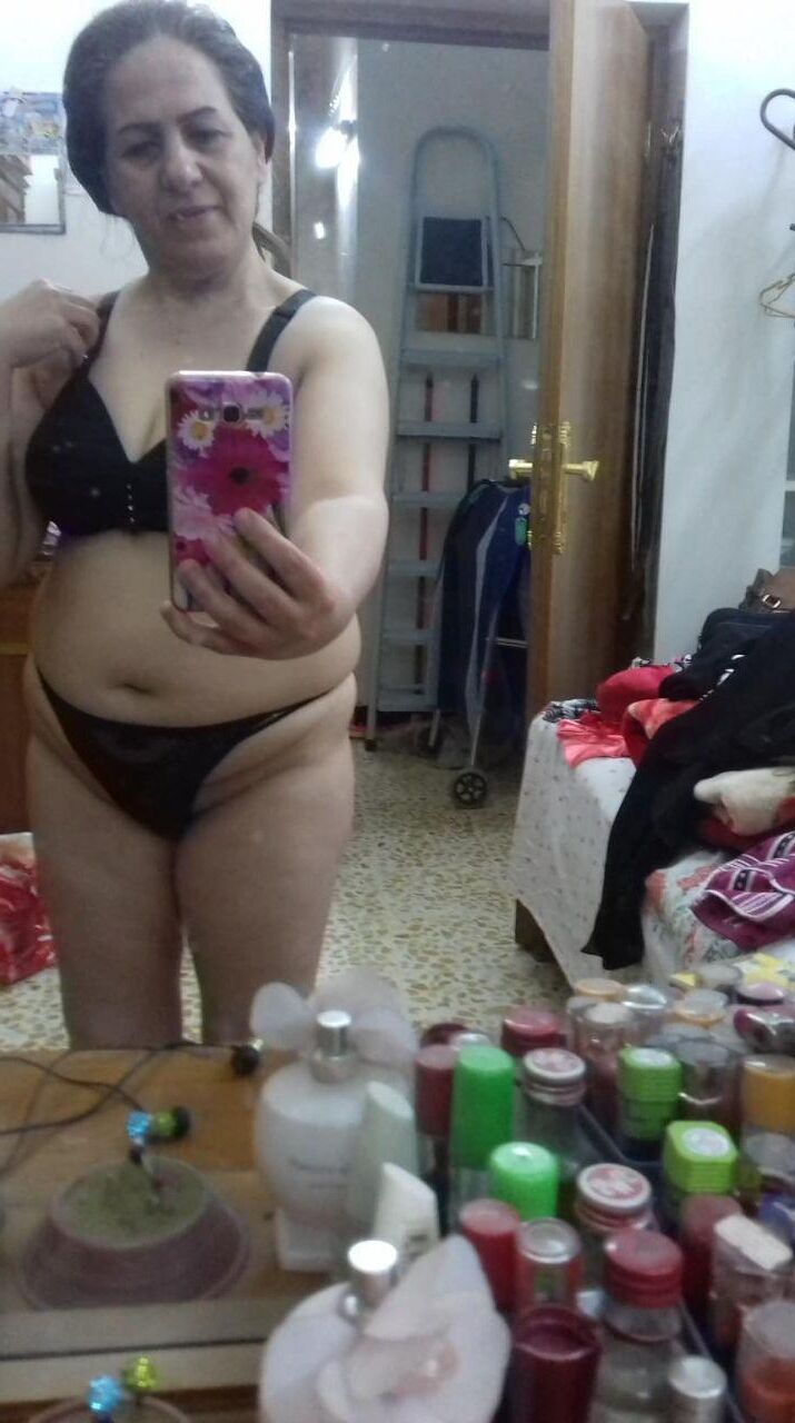 horny arabian mature