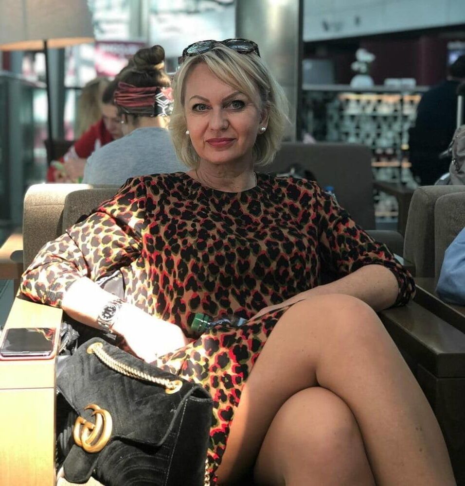 slutty milfs and escort whores 
