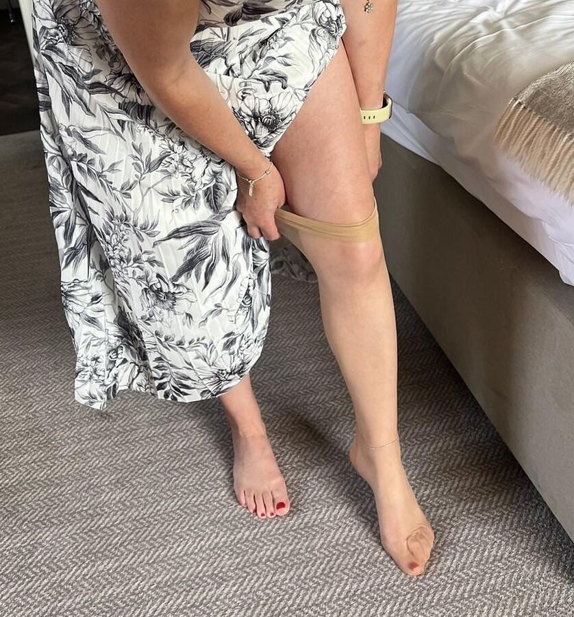 Old Married Pantyhosed UK Cunt # Hotel Slut 