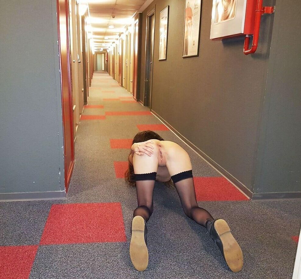 A l'hotel Beau regard... 