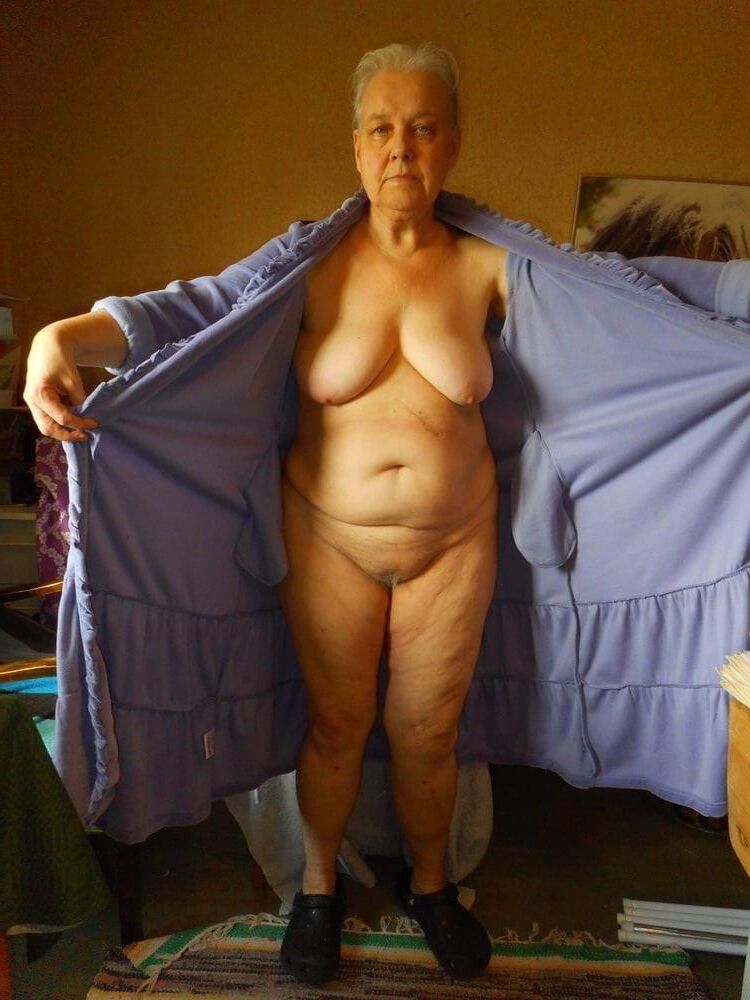 Want to join me for a wank? 