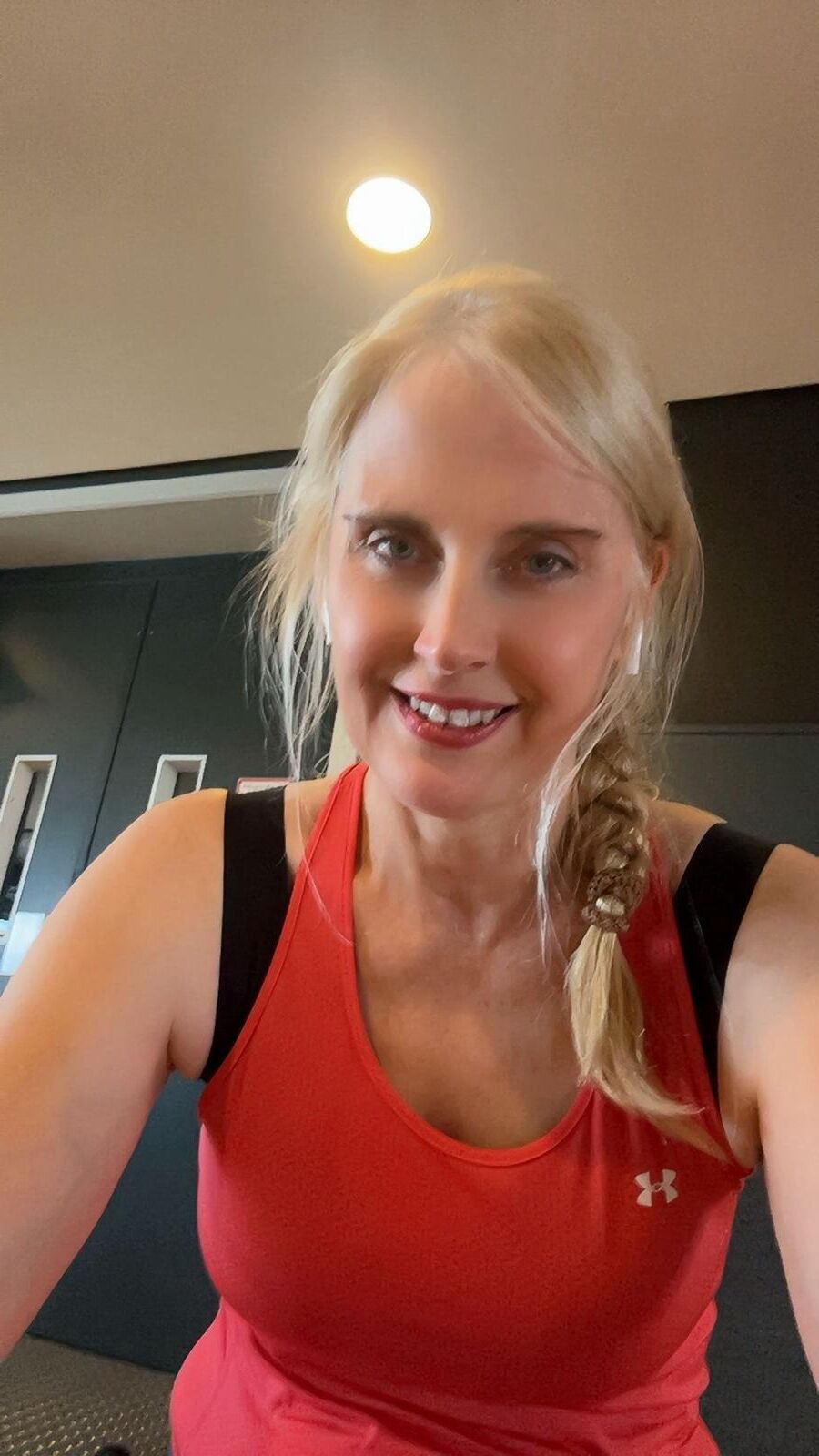Hot german Teacher Milf want cumface