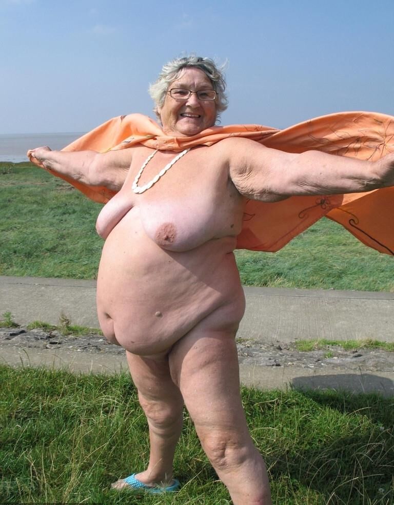 Mamie Grosse Truie Aime L'IME de la Mer