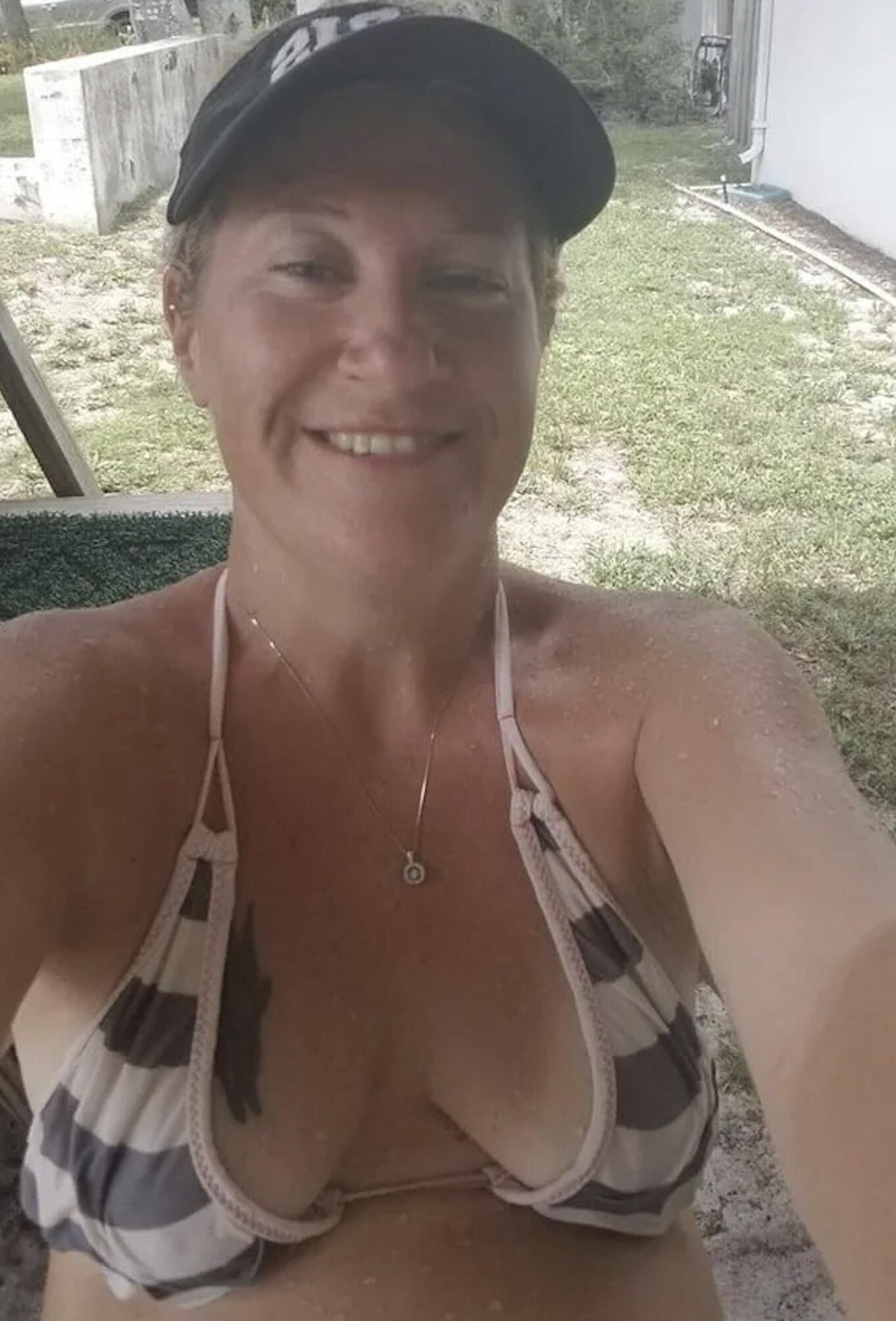 MY ex in bikini