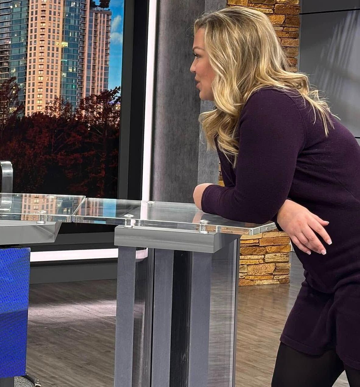 Thicc Pawg Meteorologist Kristin Currie