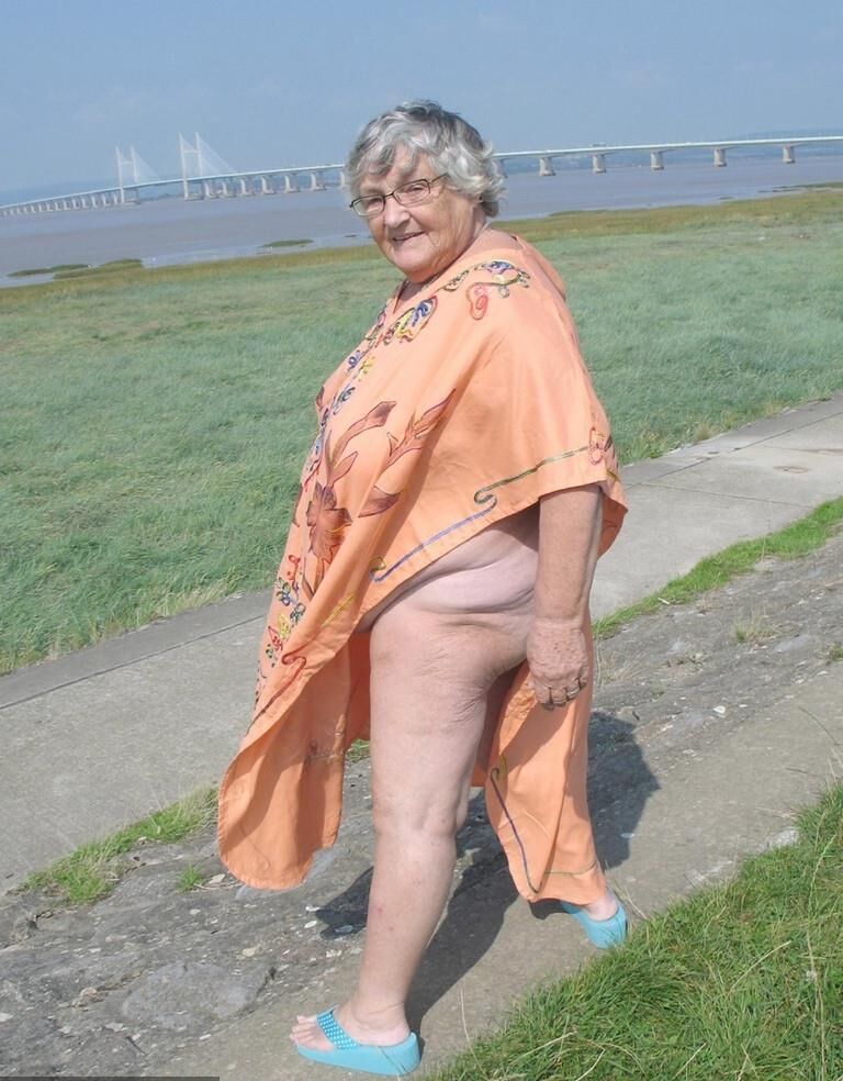 Mamie Grosse Truie Aime L'IME de la Mer