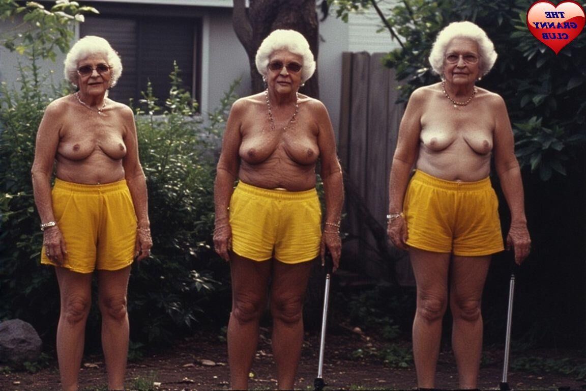 Grannies Day Out в желтом