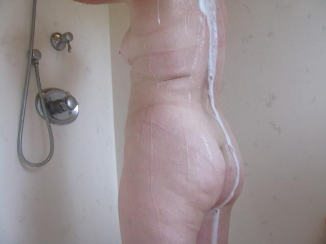 fotos maduras de chuveiro milf