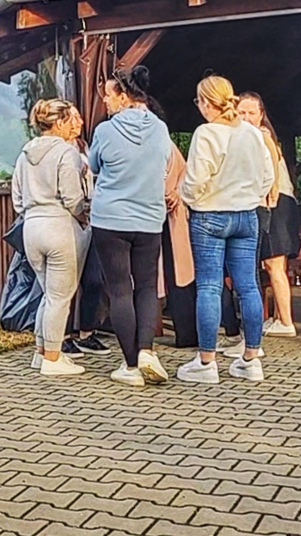Partido Milf polonês incrível antes do conjunto de gangbang