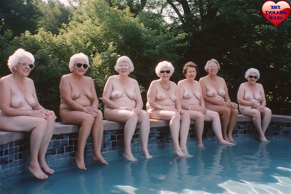 Grannies Fun Gay Out