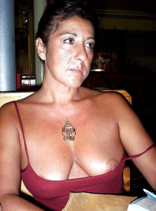 MILFs antigos ou jovens Gilfs?