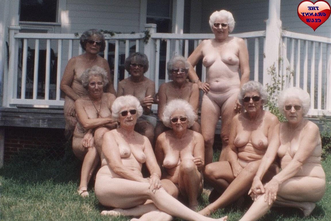 Grannies Fun Gay Out