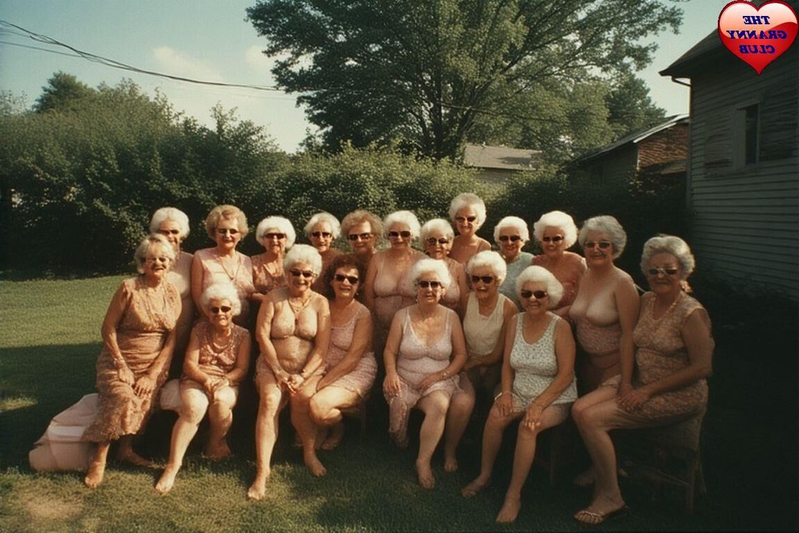 Grannies Fun Gay Out