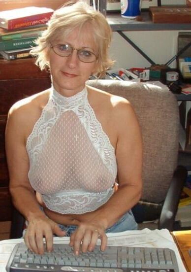 MILFs antigos ou jovens Gilfs?